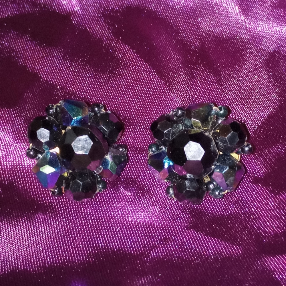 vintage Black Iridescent Rhinestone clip-on earrings